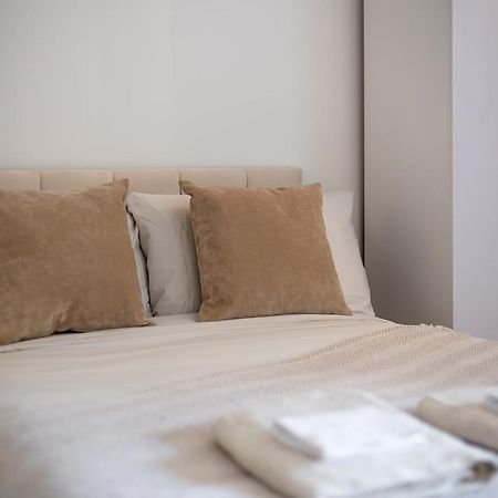 Aryas Apartments London Эджвар Экстерьер фото